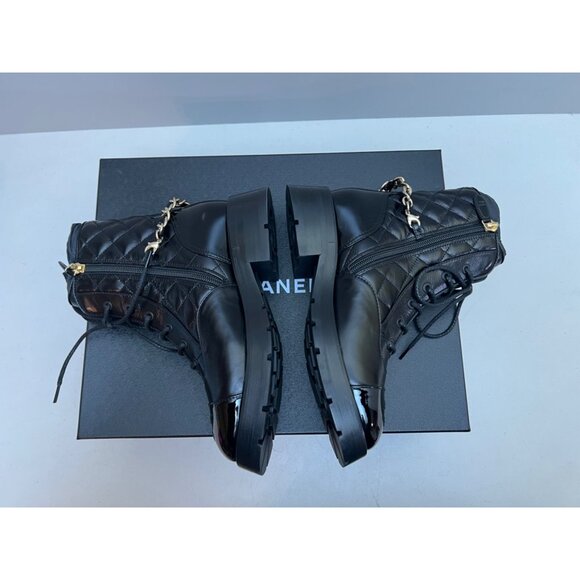 CHANEL Lace Up Combat Boots CHAIN CC Logo Cap Toe Size 37 Y2K Grunge - Picture 4 of 7